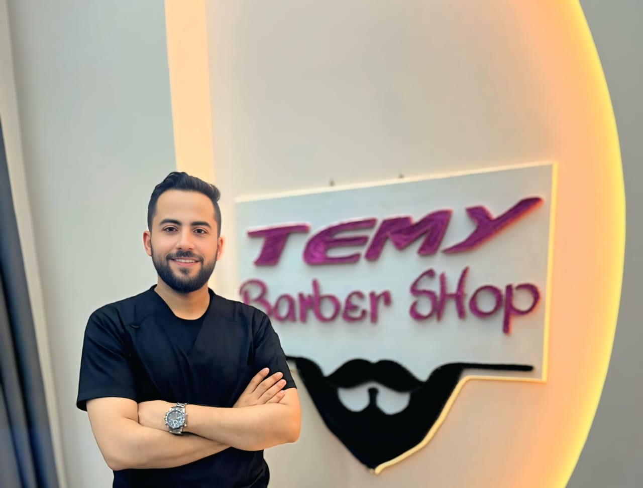 اسماعيل منير (قسم المساج والحجامه)